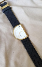 Gold Edge Black (Refurbished)